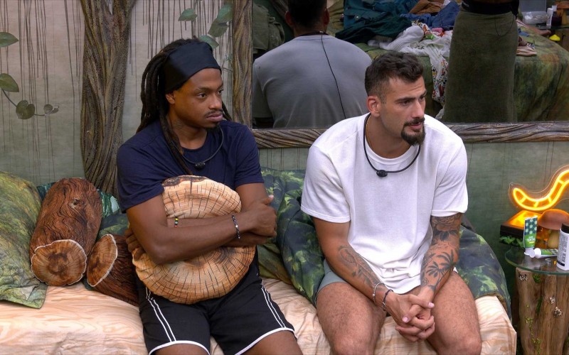 Nizam diz que ganhou anel de Rodriguinho no BBB 24, e Fernanda questiona: