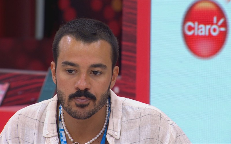 No Almoço do Anjo do BBB 25, Mateus questiona: