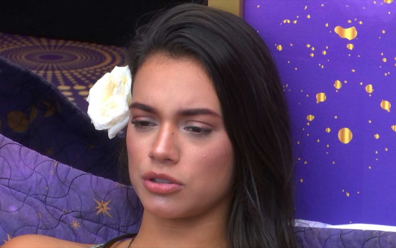 No BBB 24, Alane conversa sobre Leidy Elin com Beatriz e diz: