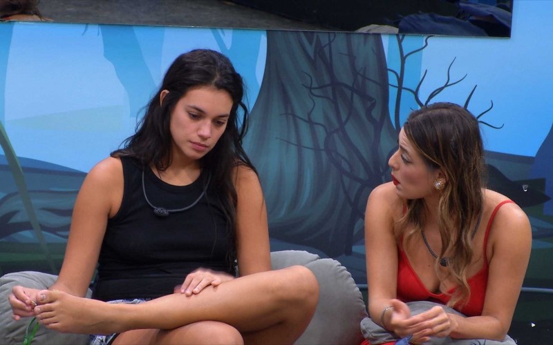 No BBB 24, Beatriz diz que não confia mais em Davi: