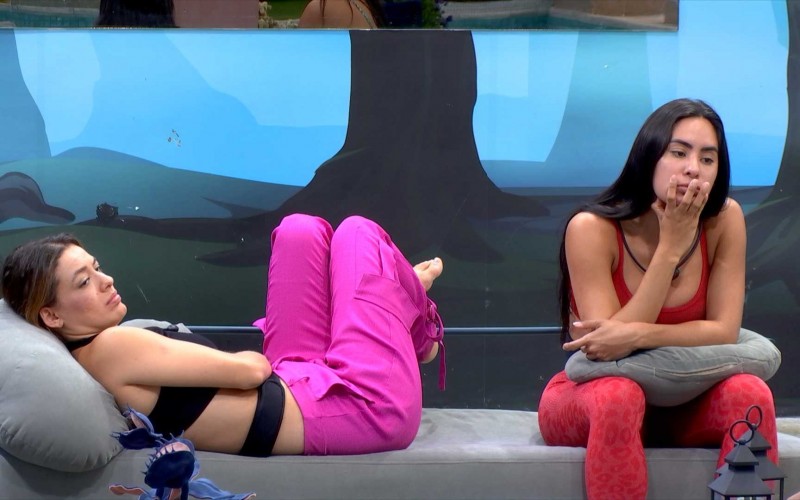 No BBB 24, Beatriz opina que Big Fone pode enviar participante ao Paredão, mas avisa: