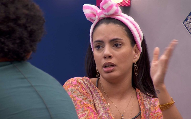 No BBB 24, Fernanda explica sua personalidade para Lucas Henrique: