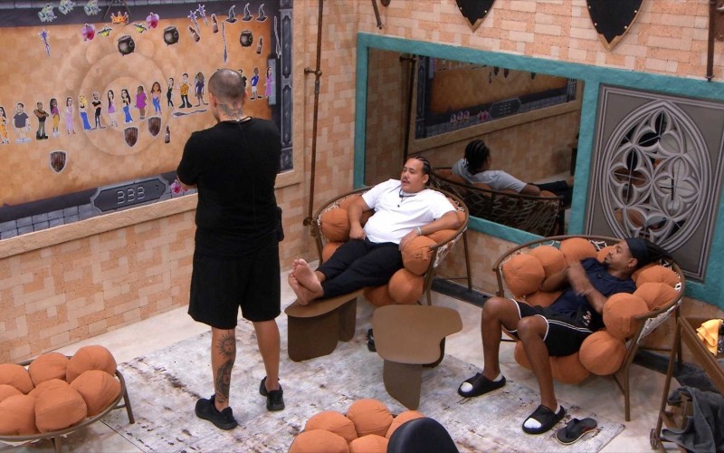 No BBB 24, MC Bin Laden diz que vota em Davi: