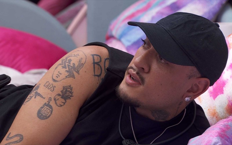 No BBB 24, MC Bin Laden sugere que casaria com sister:
