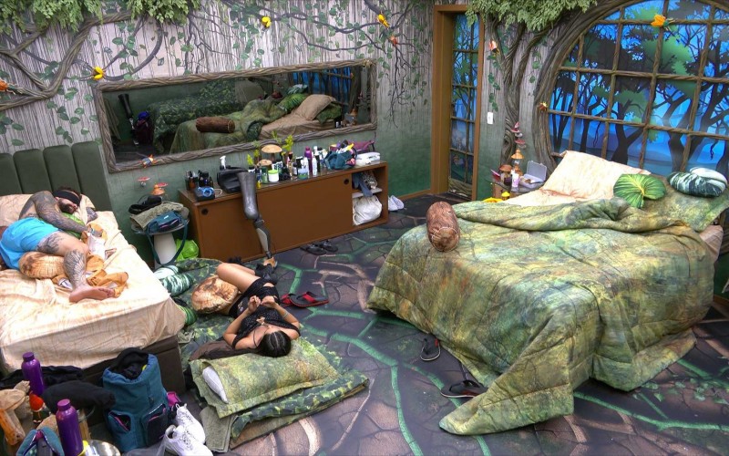 No BBB 24, Vinicius diz que não consegue ser falso e faz análise sobre participantes: