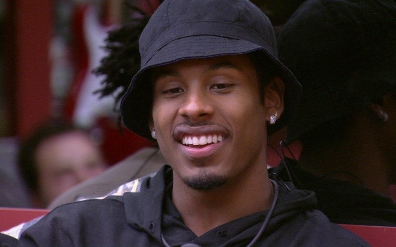 No BBB Dia 101, Paulo André abre o jogo sobre reencontro com Jade Picon: ‘Rolou um beijinho’