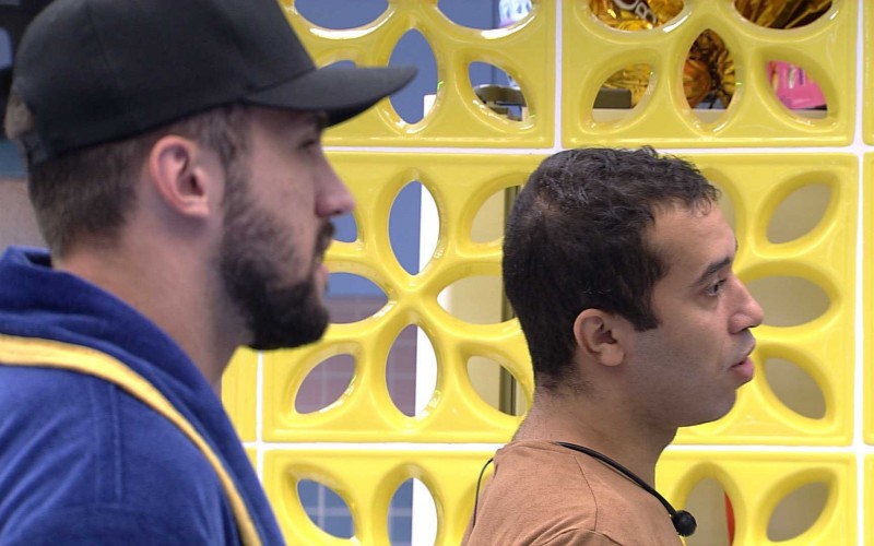 No BBB21, Arthur faz revelação sobre Sarah: