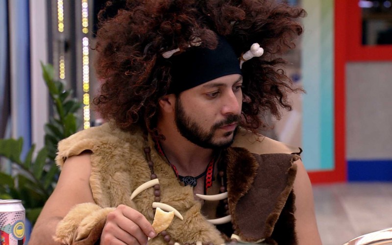 No BBB21, Caio alerta Fiuk sobre a imunidade do Anjo: