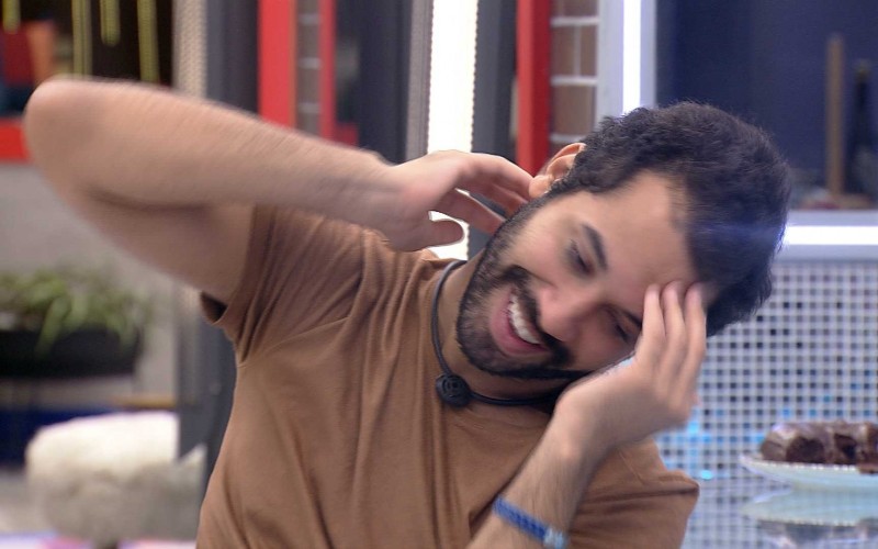 No BBB21, Fiuk relembra promessa cumprida com brother após se salvar do Paredão e Gilberto diz: