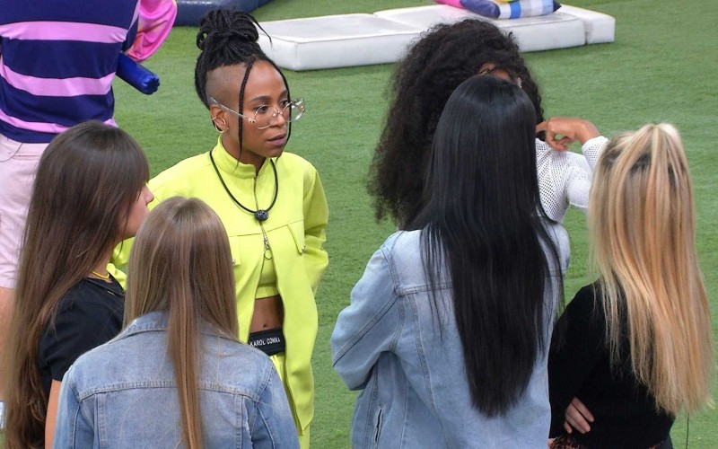 No BBB21, Karol Conká conta sonho que teve com Juliette: