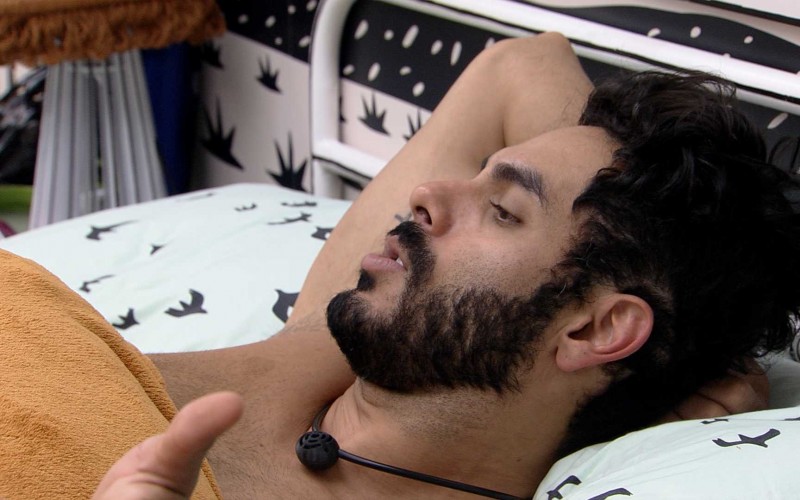 No BBB21, Rodolffo se irrita com brothers e pede para Juliette: