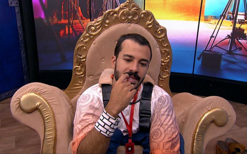 No Castigo do Monstro, Mateus responde quem é o mais teimoso: