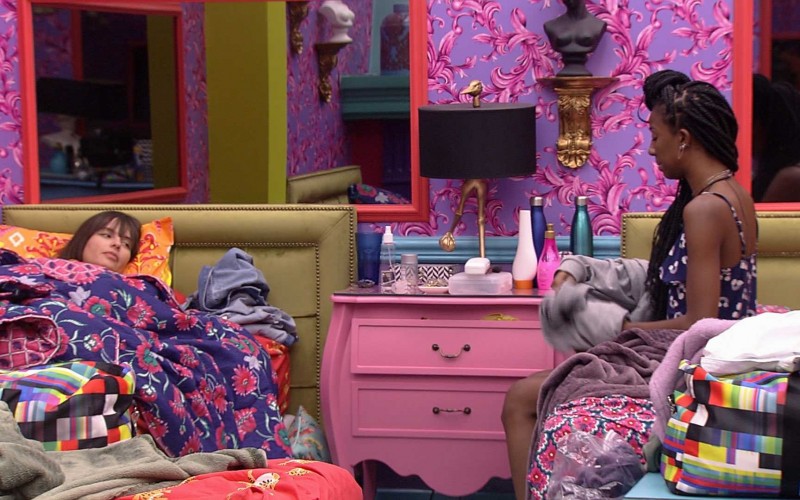 No Quarto Colorido do BBB21, Camilla de Lucas fala sobre jogo: