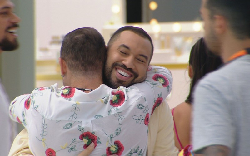 Nova entrada de Gil do Vigor na casa do BBB 25 diverte a web: