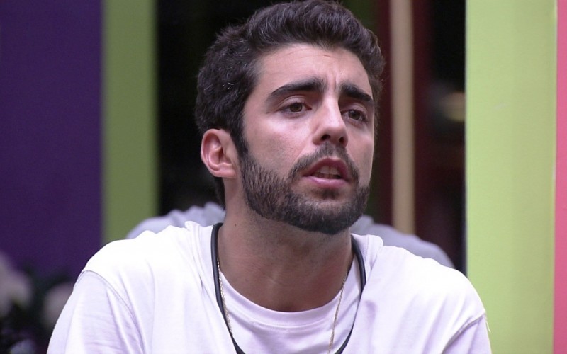 Pedro Scooby conta no BBB Dia 101 com quem não faz questão de manter amizade fora da casa