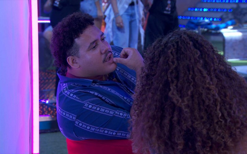 Pitel analisa Queridômetro no BBB 24 e emojis que sisters receberam: