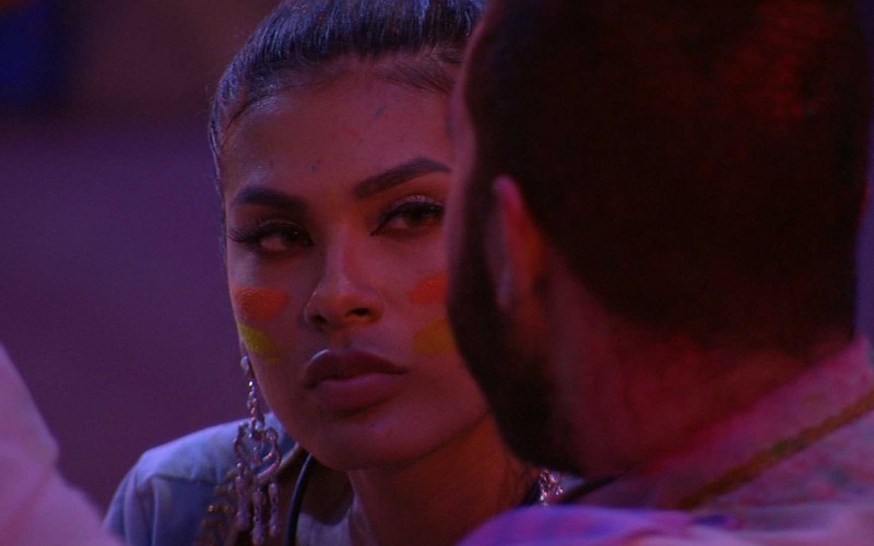 Pocah confessa para Gilberto na Festa Holi Festival do BBB21: ‘Estou magoada’