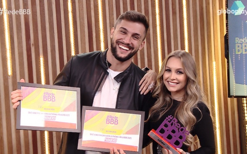 Prêmio #RedeBBB 2021: Arthur e Carla Diaz vencem a categoria
