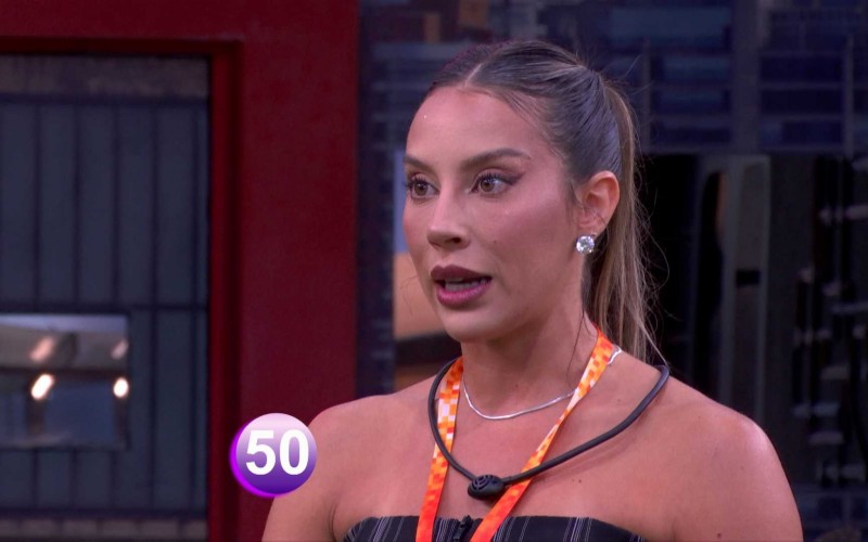 Renata apaga mensagem de neta de Delma, Guilherme chora e elas trocam acusações