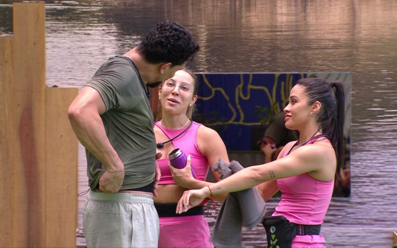 Renata explica escolhas para almoço no BBB 25: