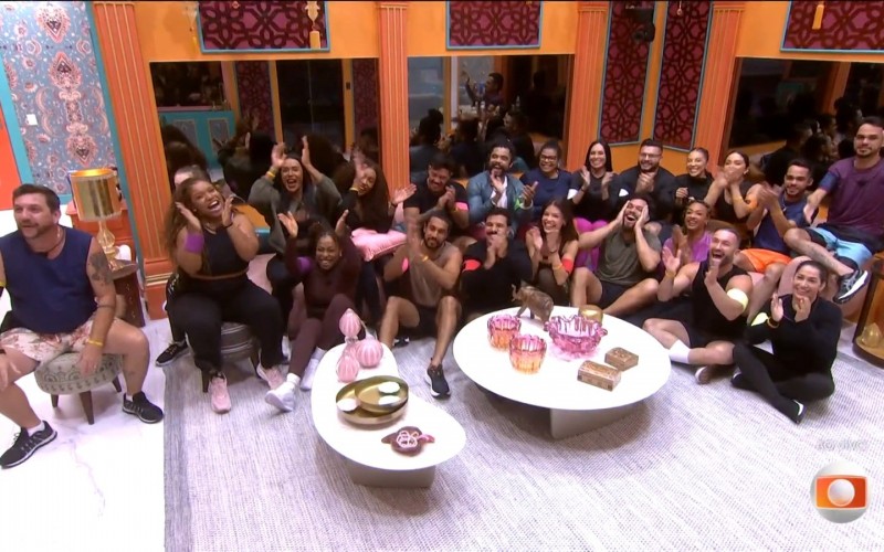 Resumo BBB: primeiro dia tem Caravana, ovos, nova dupla e Prova de Resistência