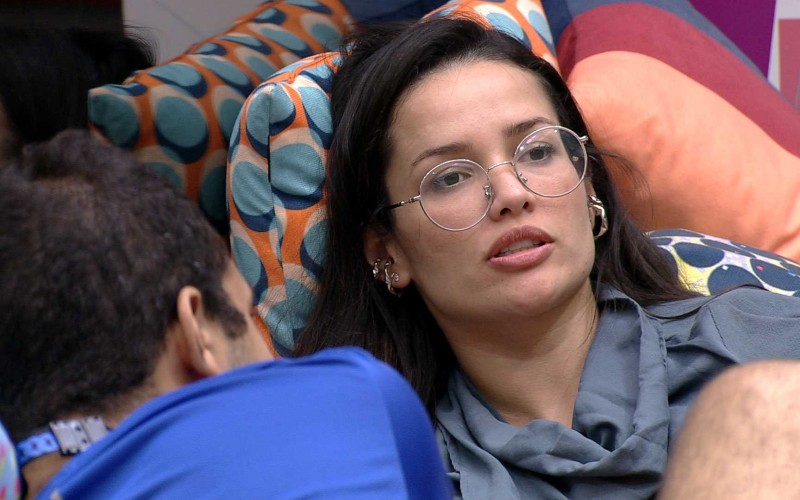 Resumo BBB21 03/04: Papo longo entre Juliette e Gilberto, conversas sobre Paredão e paródia marcam tarde