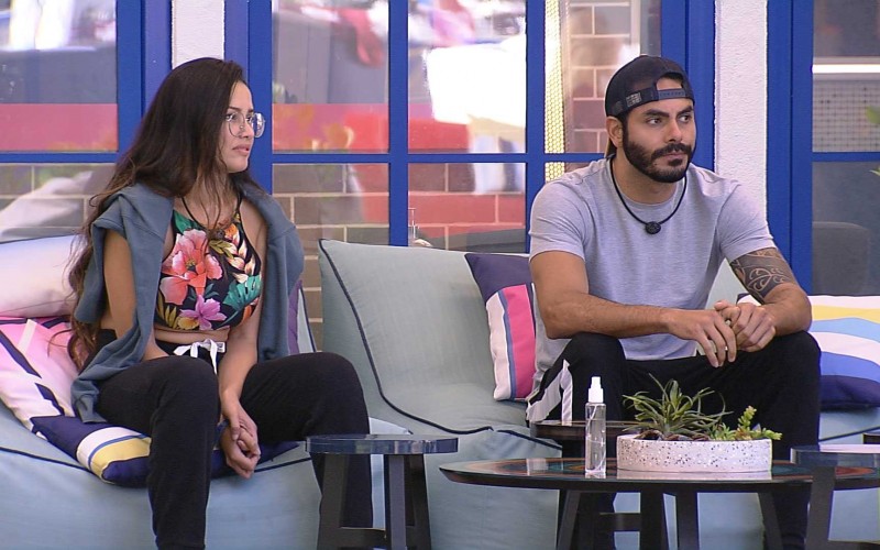 Rodolffo conversa sobre votos e Paredão no BBB21 e sister alerta o brother: