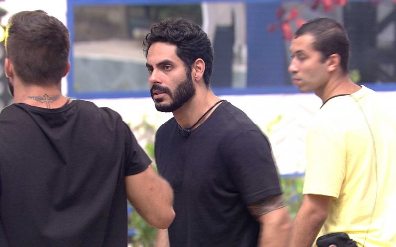 Rodolffo opina sobre sister na Prova do Líder Maratona de Dança C&A: