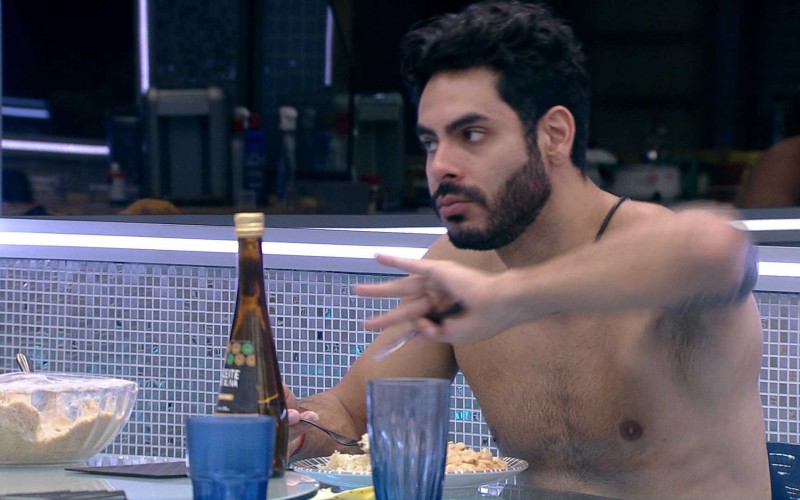 Rodolfo comenta sobre possível relacionamento no BBB21: