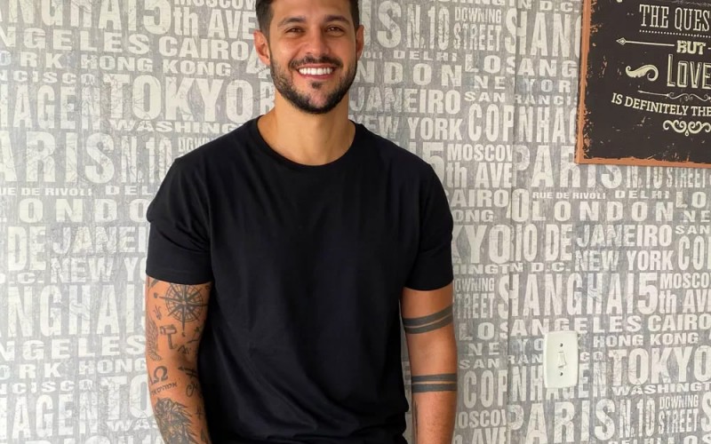 Rodrigo, do BBB22, come até 12 ovos por dia e passa creme no rosto antes de dormir