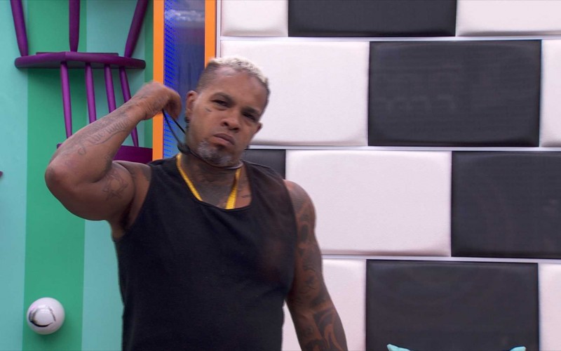 Rodriguinho fala sozinho no Quarto do LÃder do BBB 24: