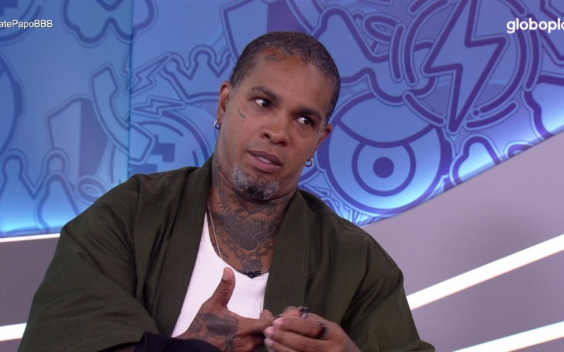 Rodriguinho sobre passinho de hit dos Travessos criado pelos brothers: