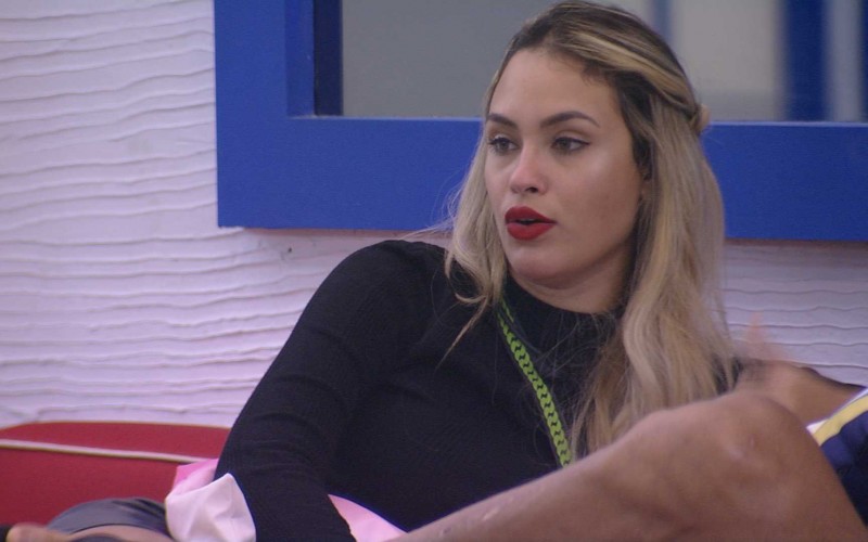 Sarah pede que Juliette seja eliminada: