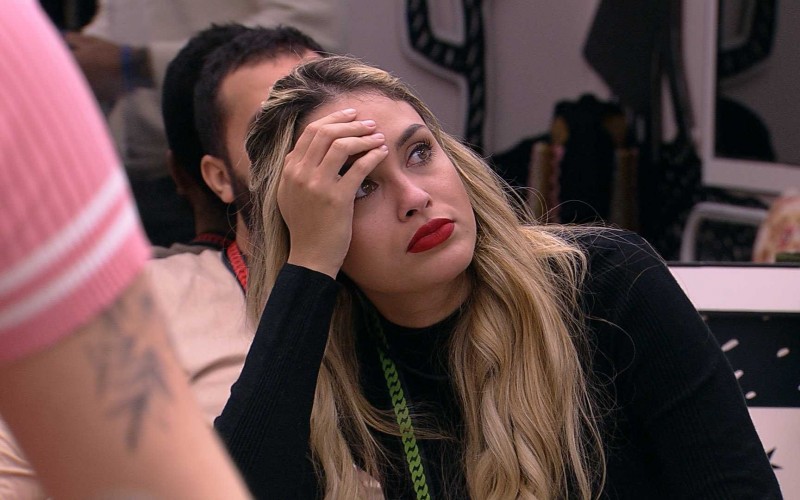 Sarah sobre Arthur no BBB21: