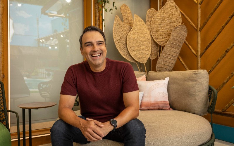 Tadeu Schmidt revela seu momento inesquecível como apresentador do Big Brother Brasil