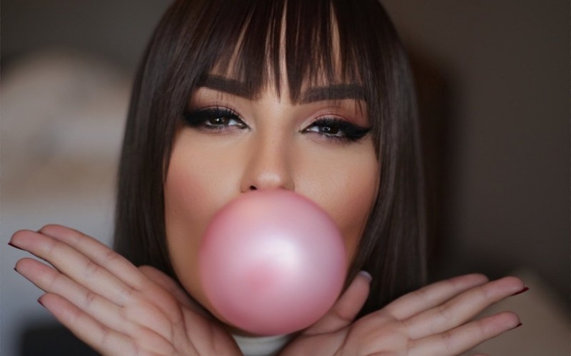 Thaís fala sobre investidas após o BBB21, nega affair e garante: ‘Eu gosto de beijar, mas não é meu foco agora’