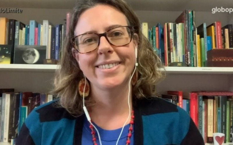 Titi Vidal cruza mapas astrais de Elana e Zulu: