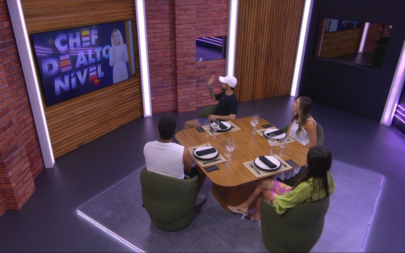 Top 4 do BBB 25 recebe almoço especial e recado de Ana Maria Braga