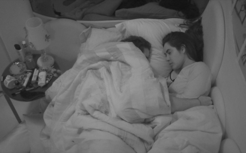 Vídeos do BBB 24: confira tudo o que rolou na madrugada de terça-feira, 9/4