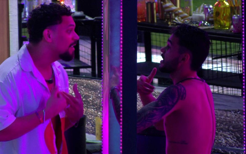 VinÃcius e João Gabriel discutem sobre Aline, e goiano dispara: