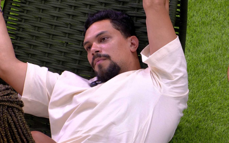VinÃcius faz crÃtica a brothers do BBB 25: