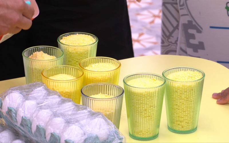 Xepa do BBB 25 divide alimentos em partes iguais e Camila diz: