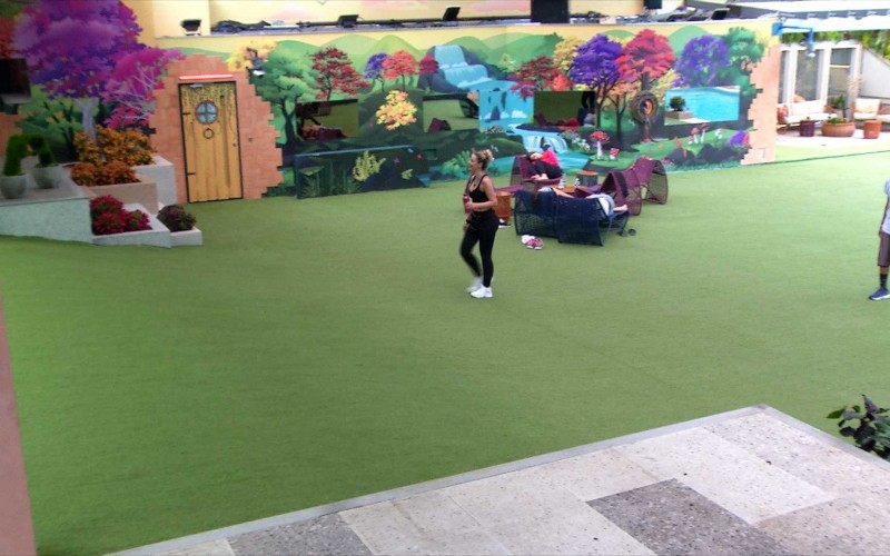 Yasmin, do BBB 24, vai à academia e diz: