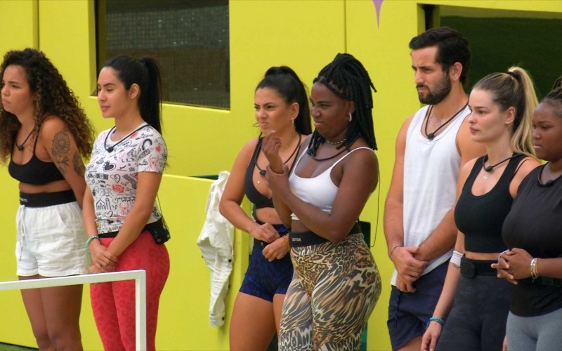 Yasmin entrega cartão para sister e não participa da segunda fase da Prova do Anjo do BBB 24