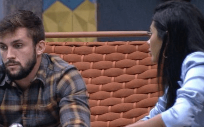 BBB21: Arthur se sente traído por Pocah no paredão e aliados protagonizam DR calorosa: "Te prejudiquei"