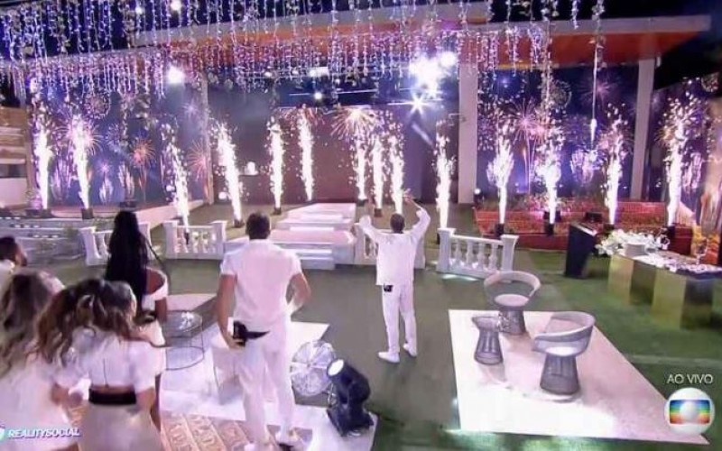 BBB21: Primeira festa comemora