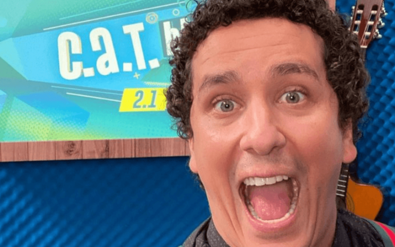 Rafael Portugal comemora sucesso nas telinhas e investe em carreira musical: "A música tem poder"