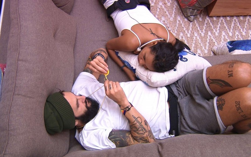 Gleici alfineta Wagner: