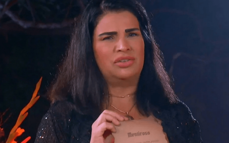 Ilha Record: Dinâmica causa discórdia e desperta trauma de participante