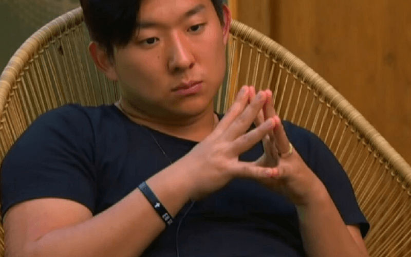 Thomaz desmascara estratégia de Pyong Lee na Ilha Record: “Ele tá juntando votos”